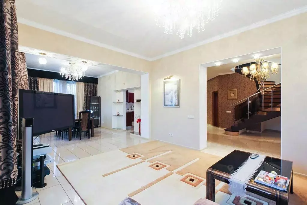 Коттедж в Москва Ваутутинки клп,  (376 м) - Фото 1