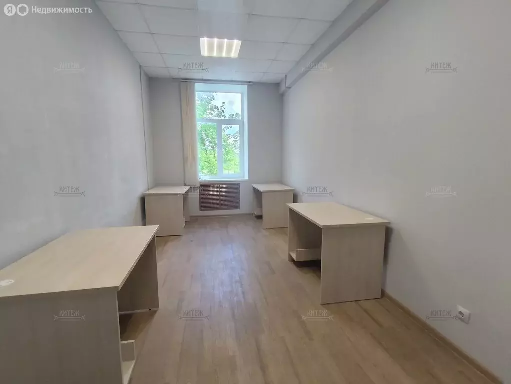 Офис (15 м) - Фото 2