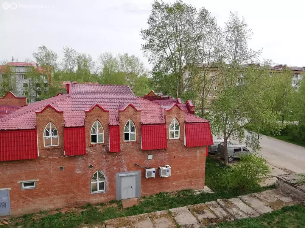 1-комнатная квартира: посёлок городского типа Ярега, улица Нефтяников, ... - Фото 0