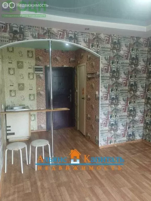 Квартира-студия: Красноярск, улица Глинки, 21 (19 м) - Фото 0
