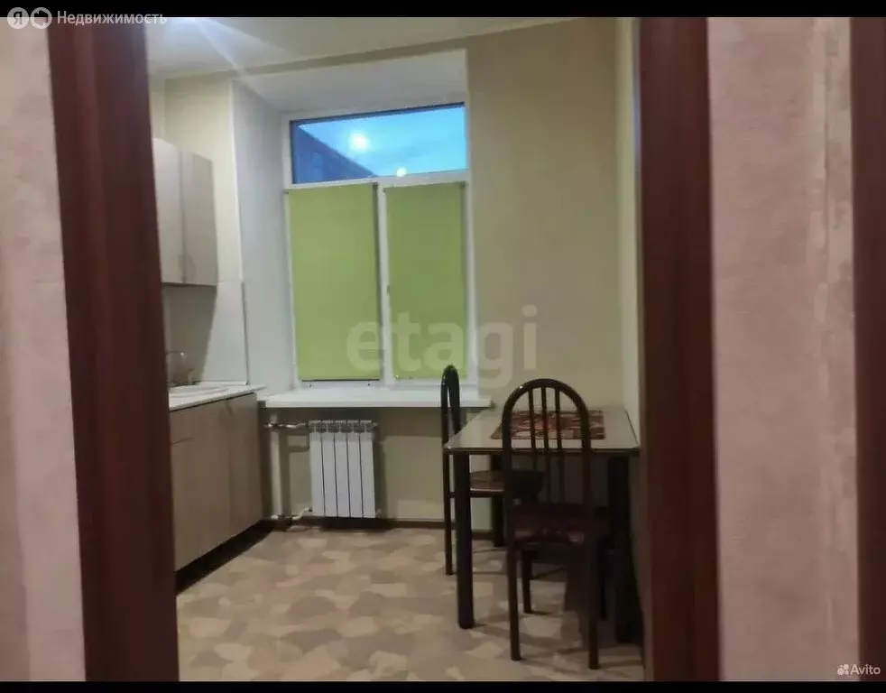 3-комнатная квартира: Комсомольск-на-Амуре, улица Калинина, 31 (65.6 ... - Фото 1