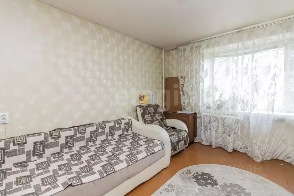 Комната Тюменская область, Тюмень ул. Республики, 210 (17.5 м) - Фото 1