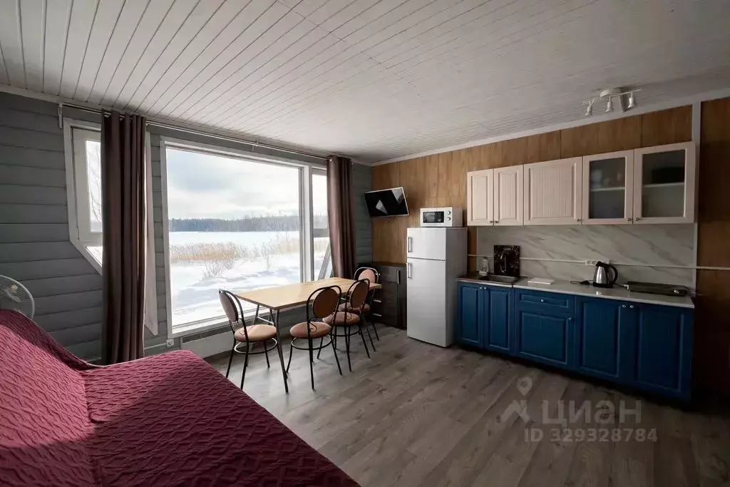 Дом в Ленинградская область, Приозерск  (50 м) - Фото 2