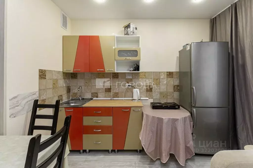 Студия Алтайский край, Барнаул ул. Имени В.Т. Христенко, 7 (26.1 м) - Фото 2