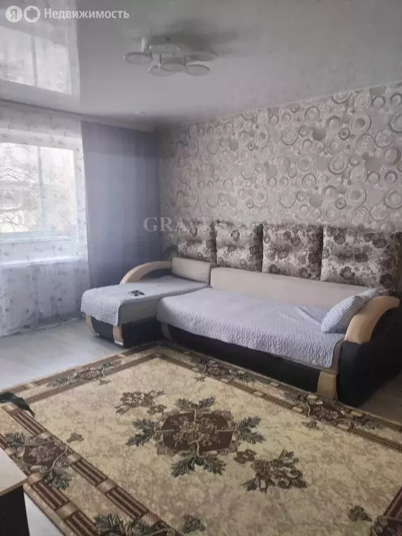 2-комнатная квартира: Горно-Алтайск, Коммунистический проспект, 165 ... - Фото 1