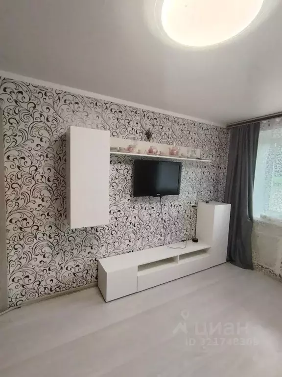 2-к кв. Ярославская область, Углич ул. Старостина, 10 (40.2 м) - Фото 2