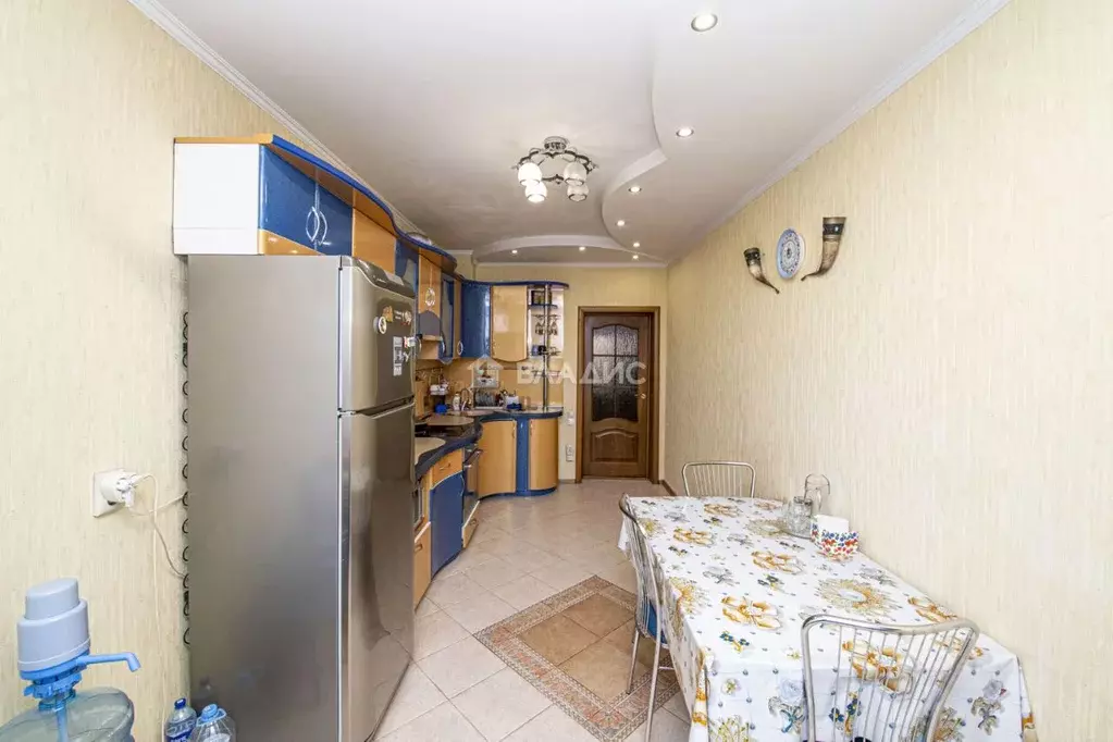 3-к кв. Нижегородская область, Нижний Новгород ул. Обухова, 6 (100.0 ... - Фото 0