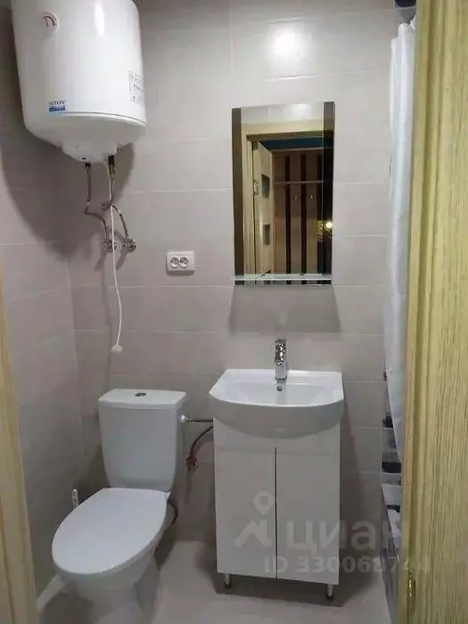 Студия Алтайский край, Барнаул ул. Антона Петрова, 238 (28.8 м) - Фото 2
