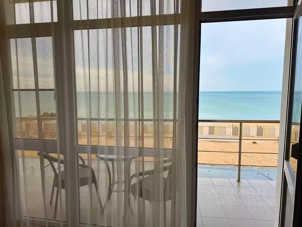 2-к кв. Краснодарский край, Темрюкский район, Голубицкое с/пос, ... - Фото 0