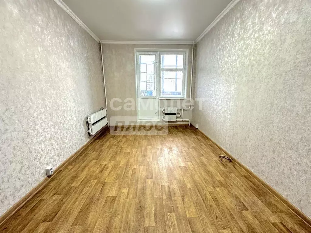 3-к кв. Брянская область, Брянск Московский мкр, 37 (74.3 м) - Фото 0
