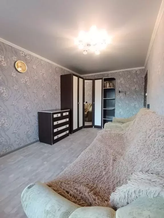 3-к кв. Хакасия, Абакан ул. Вяткина, 47 (62.0 м) - Фото 2