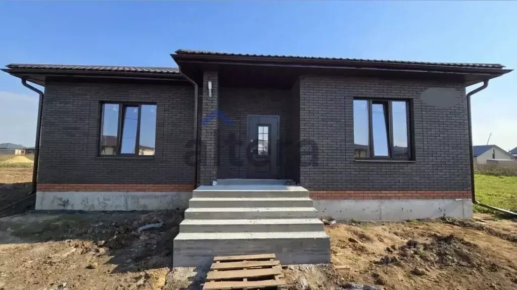 Дом в Татарстан, Лаишевский район, с. Сокуры ул. Ясная (150 м) - Фото 1