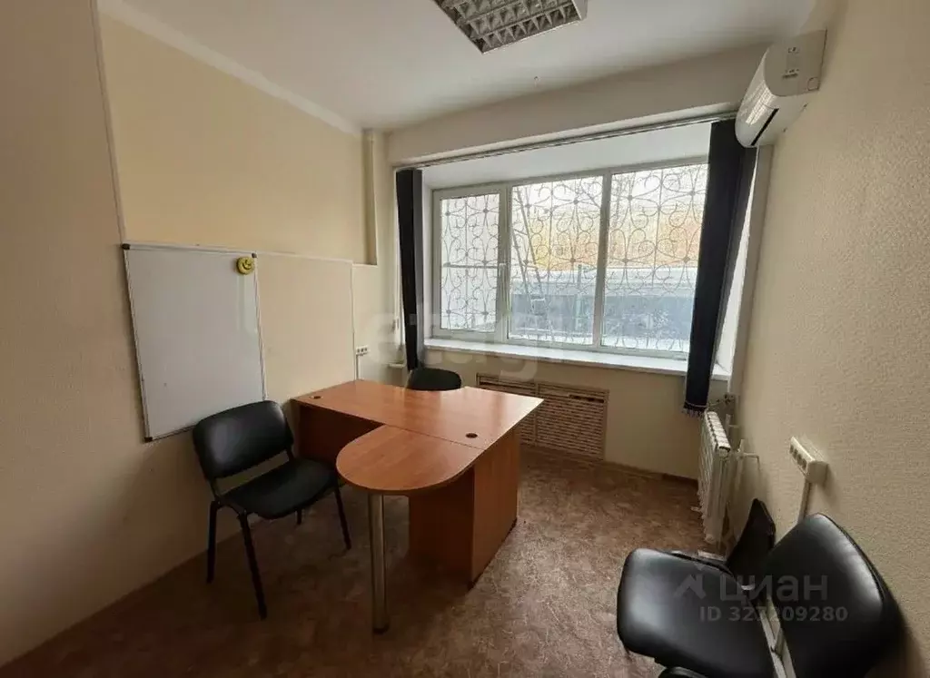 Офис в Хабаровский край, Хабаровск ул. Серышева, 22 (11 м) - Фото 1