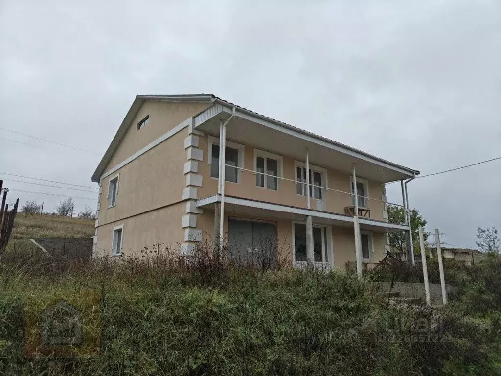 Дом в Крым, Симферопольский район, Добровское с/пос, с. Андрусово  ... - Фото 1