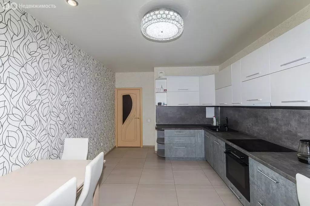 3-комнатная квартира: Иркутск, Красноказачья улица, 74/1 (83.2 м) - Фото 2