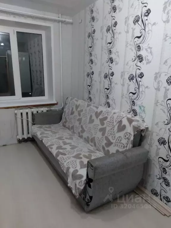 Комната Удмуртия, Ижевск ул. Ворошилова, 28 (17.0 м) - Фото 1