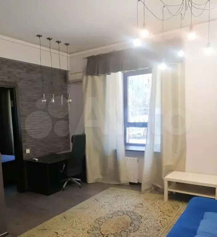 2-к. квартира, 50 м, 1/7 эт. - Фото 1