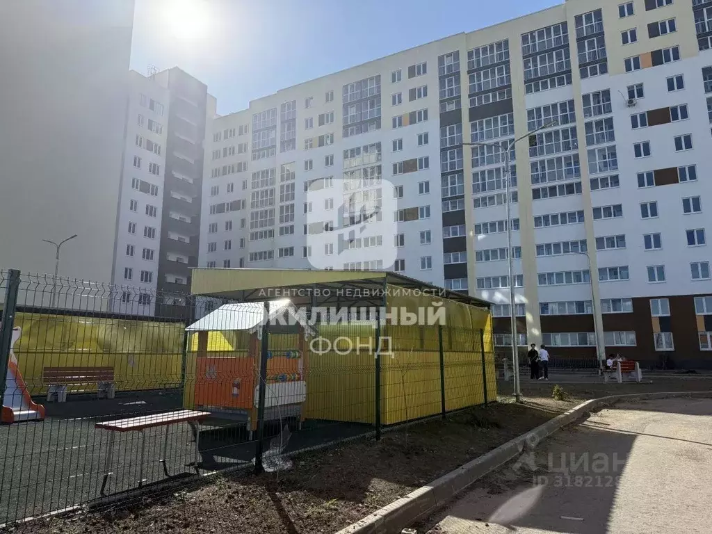 1-к кв. Саратовская область, Энгельс Волжский просп., 63 (29.0 м) - Фото 0