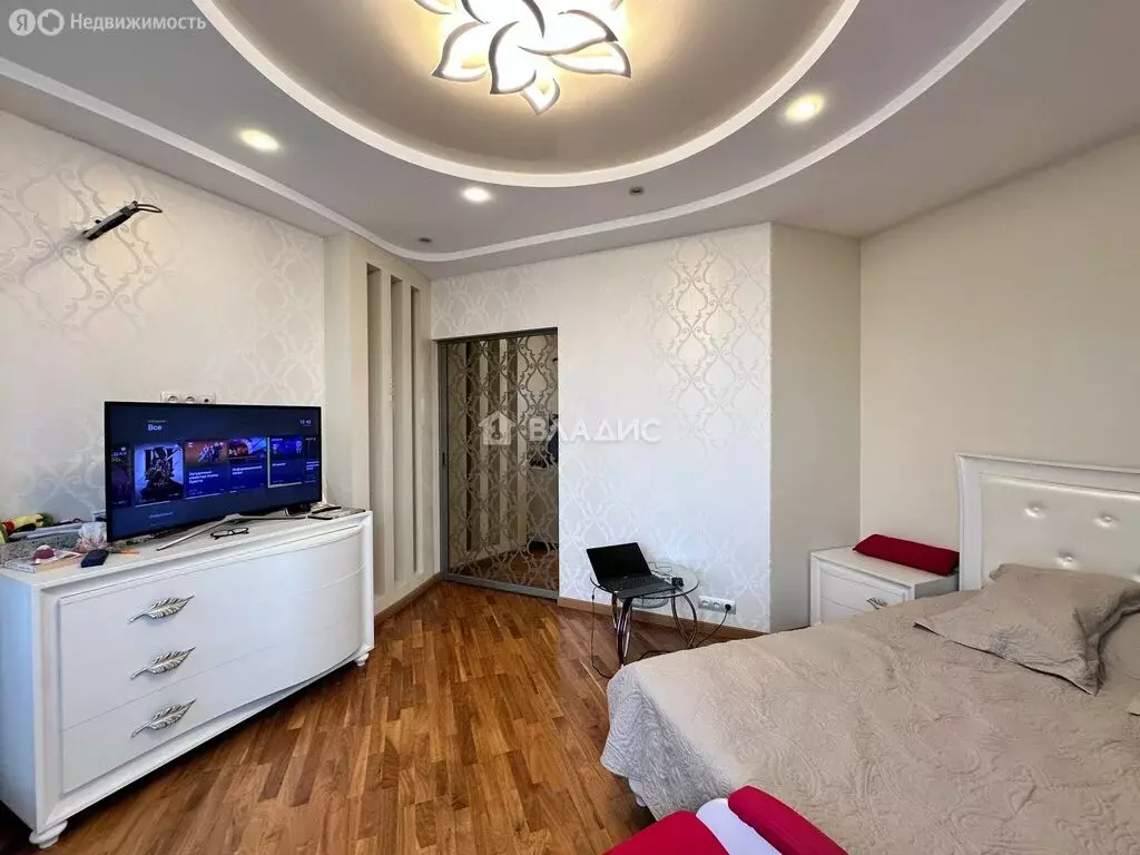 2-комнатная квартира: Санкт-Петербург, улица Димитрова, 3к1 (582 м) - Фото 1