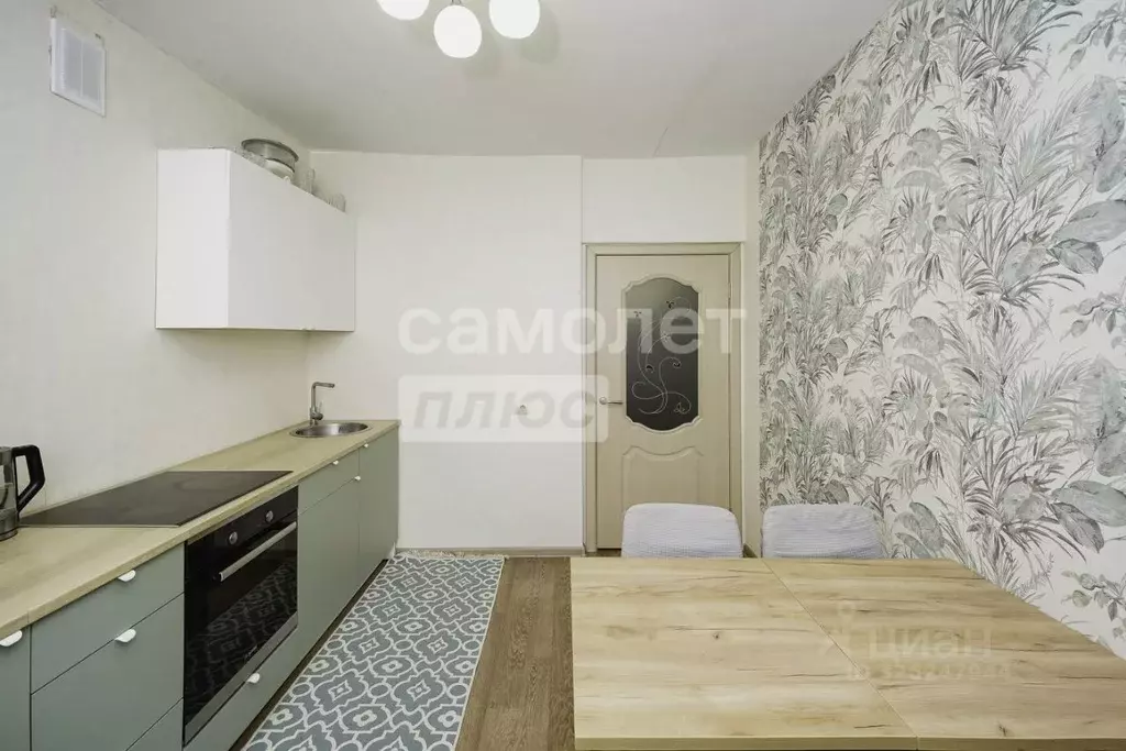 2-к кв. Омская область, Омск Пригородная ул., 25к2 (65.4 м) - Фото 2