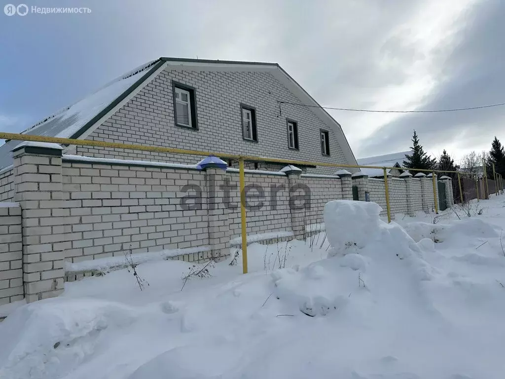 Дом в село Пановка, Слободская улица (280 м) - Фото 0