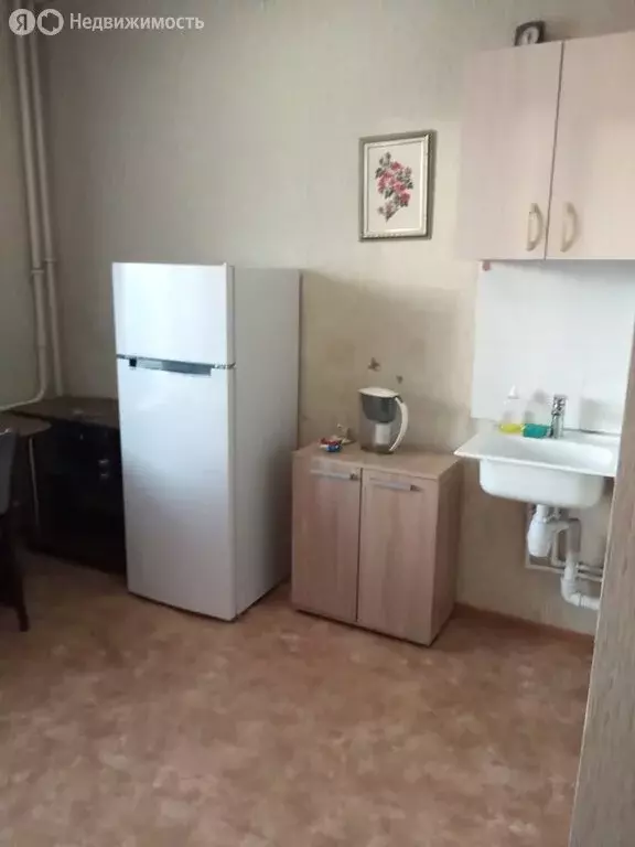 Квартира-студия: Челябинск, улица Александра Шмакова, 38 (24 м) - Фото 1