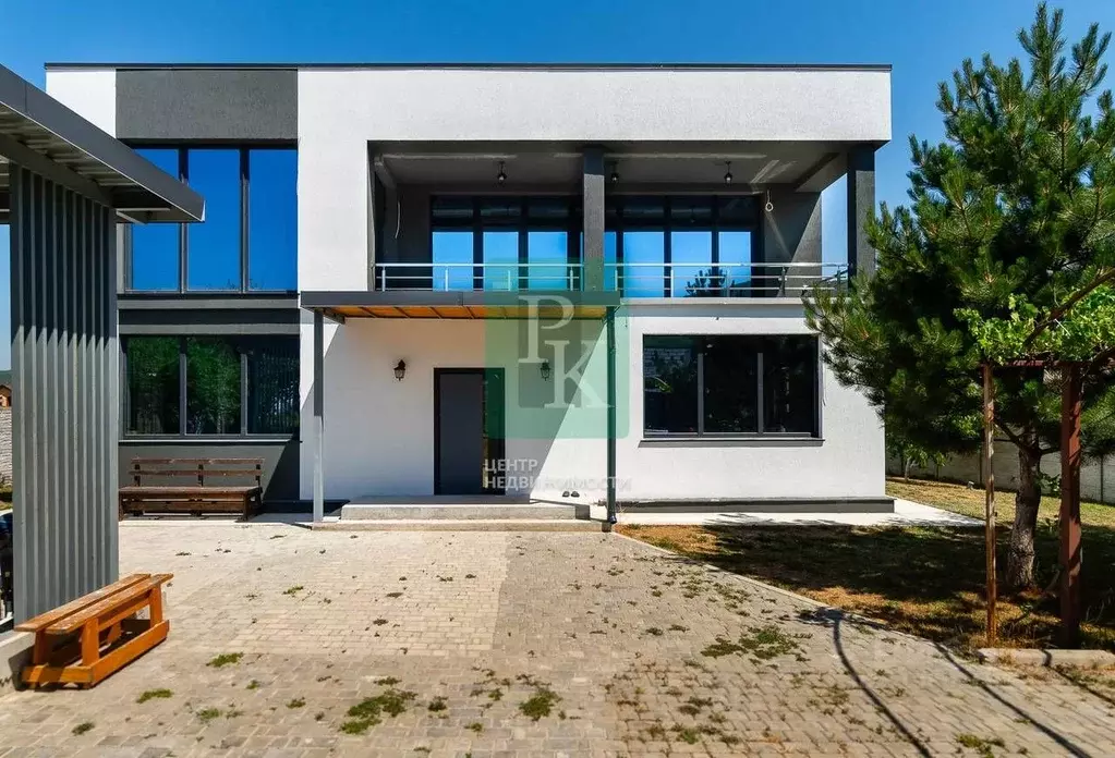 Дом в Севастополь с. Гончарное, ул. Орлиновская, 16 (270 м) - Фото 1