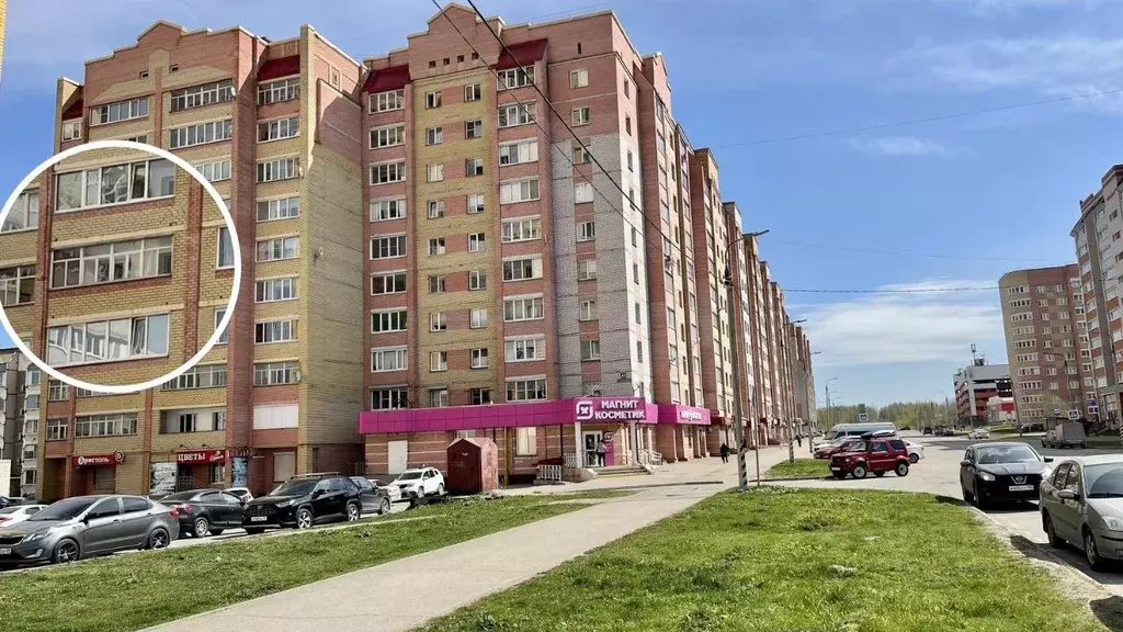 3-к кв. Вологодская область, Череповец Ленинградская ул., 43А (107.0 ... - Фото 0