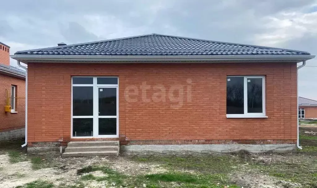 Дом в Ростовская область, Мясниковский район, с. Большие Салы ул. ... - Фото 1