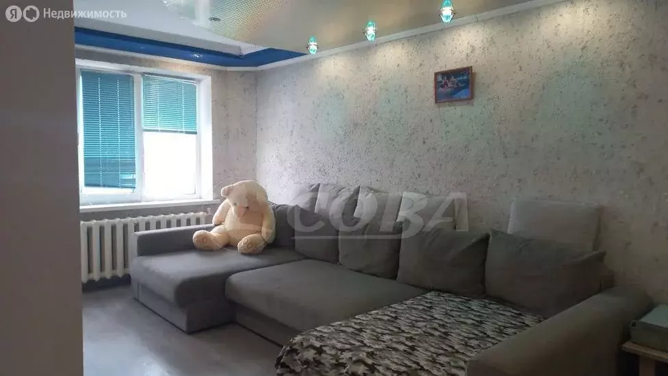 3-комнатная квартира: посёлок городского типа Богандинский, улица ... - Фото 1