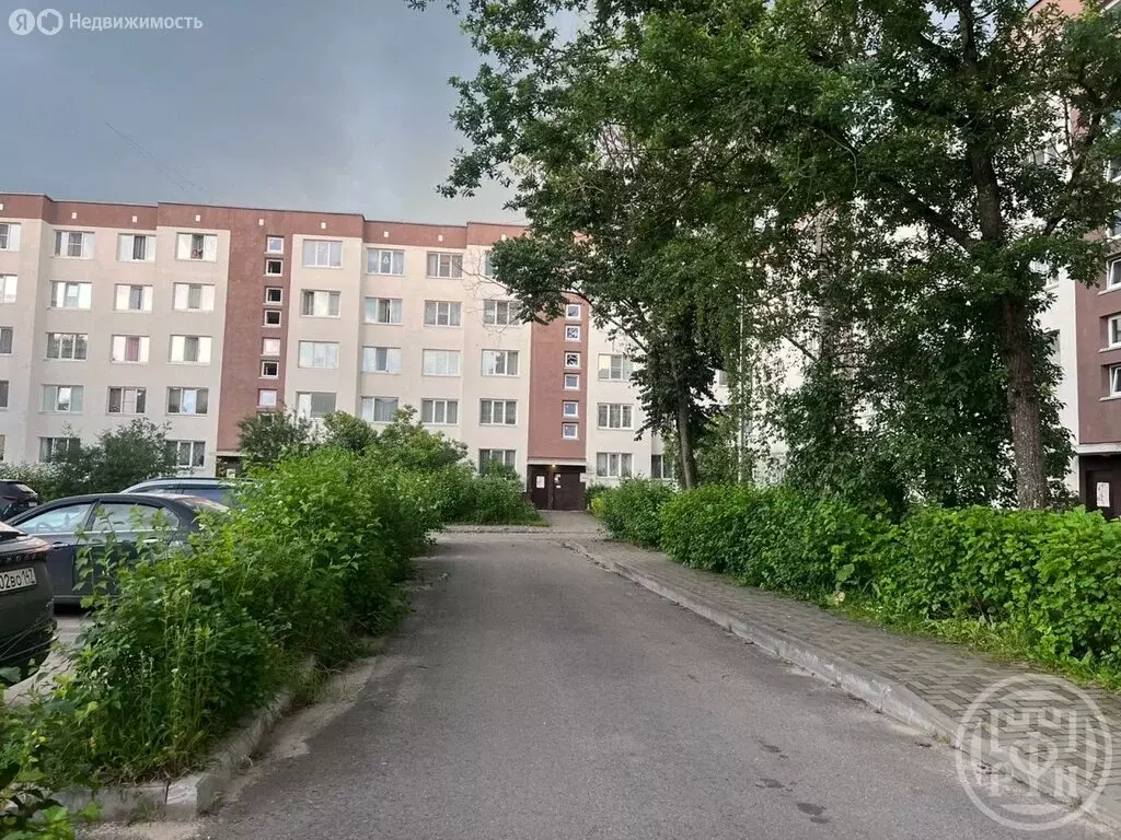 3-комнатная квартира: Луга, проспект Кирова, 31 (72.8 м) - Фото 0