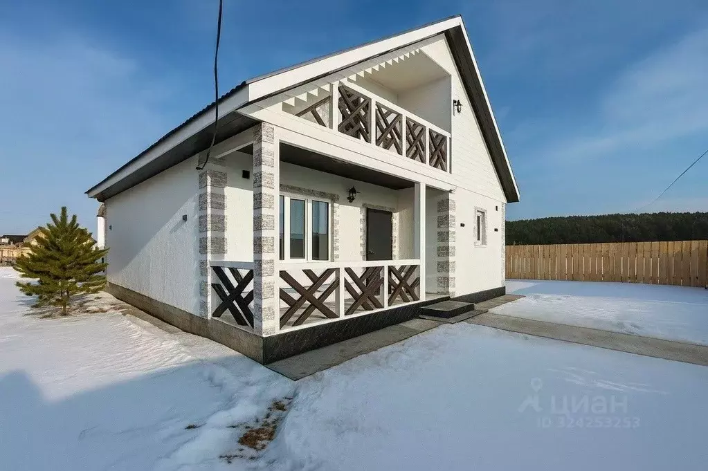 Дом в Иркутская область, Иркутский муниципальный округ, д. Карлук ул. ... - Фото 1