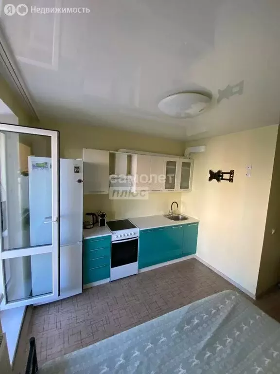 Квартира-студия: Тюмень, улица Новосёлов, 115 (18 м) - Фото 1