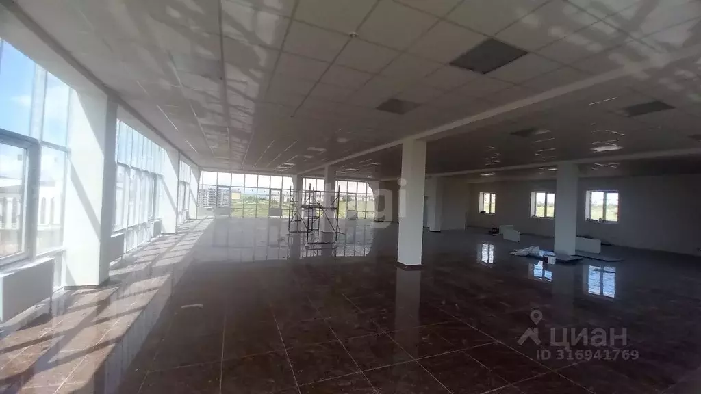 Торговая площадь в Ингушетия, Магас ул. Мочко Базоркина (2100 м) - Фото 1