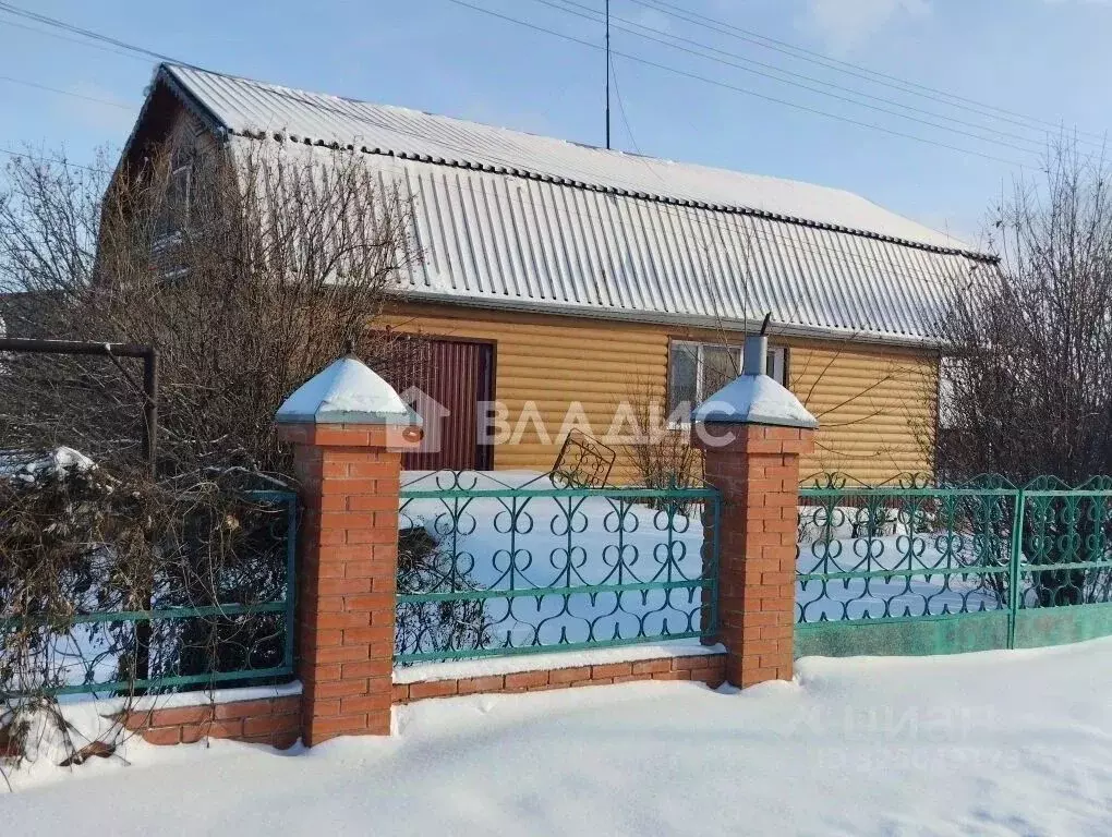 Дом в Алтайский край, Завьяловский район, пос. Малиновский Центральная ... - Фото 1