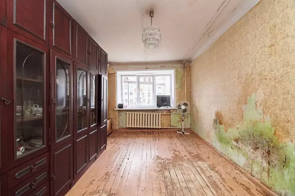 2-к кв. Тюменская область, Тюмень Профсоюзная ул., 5 (42.0 м) - Фото 1