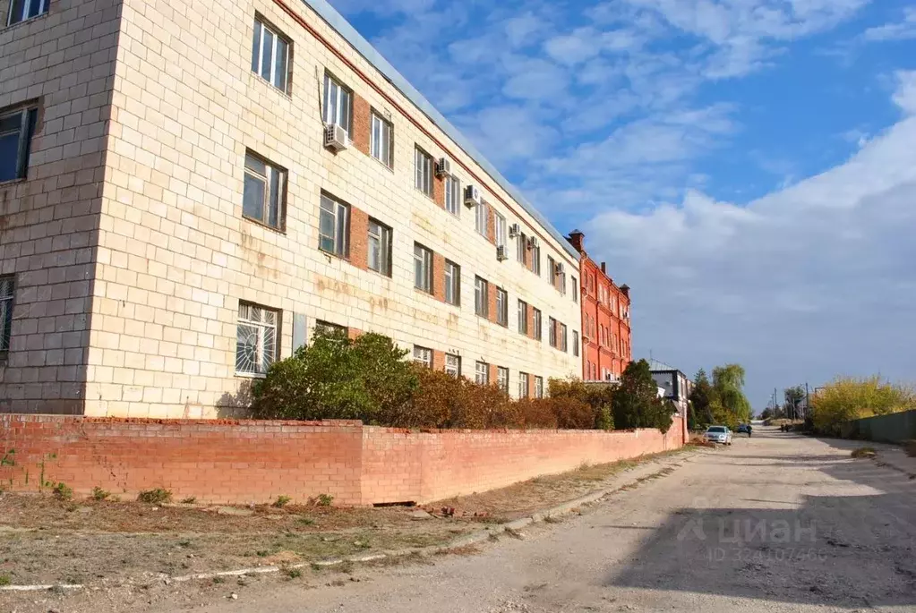 Производственное помещение в Волгоградская область, Дубовка ул. 30 лет ... - Фото 2