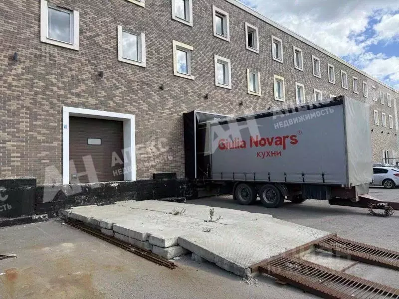 Склад в Московская область, Лыткарино Промзона Тураево тер., с17 (1200 ... - Фото 1