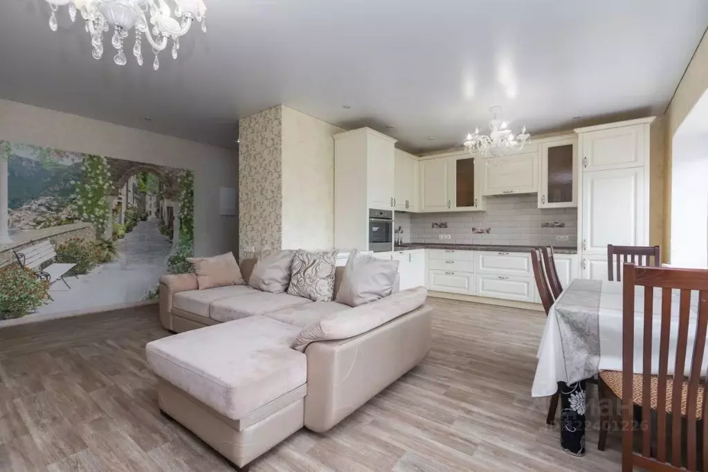 3-к кв. Челябинская область, Челябинск ул. Академика Королева, 27 ... - Фото 1