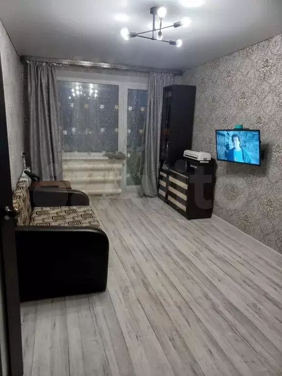 1-к. квартира, 31 м, 5/5 эт. - Фото 0