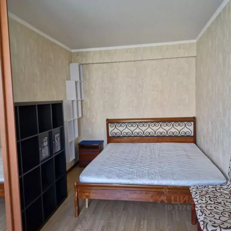 3-к кв. Москва ул. Бориса Галушкина, 20 (55.0 м) - Фото 0