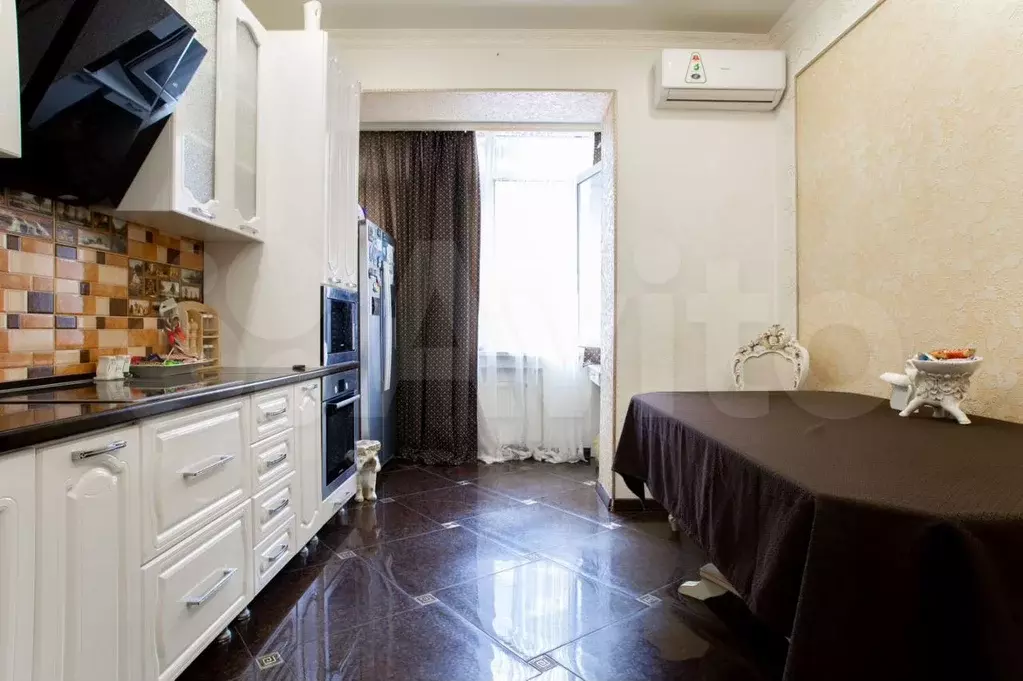 6-к. квартира, 60 м, 4/6 эт. - Фото 1