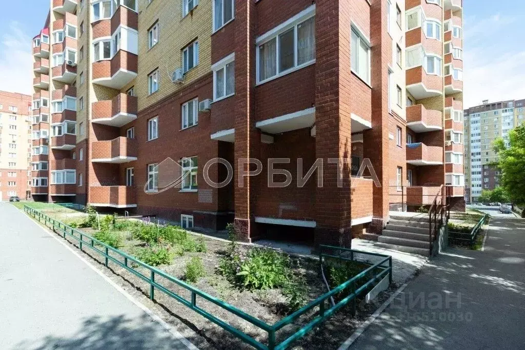 Помещение свободного назначения в Тюменская область, Тюмень ул. ... - Фото 0