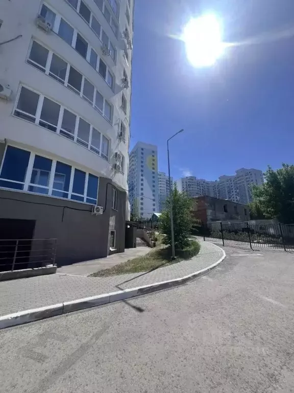 3-к кв. Самарская область, Самара ул. Клары Цеткин, 23А (95.0 м) - Фото 2