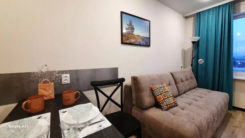 2-к кв. Карелия, Петрозаводск ул. Правды, 38В (42.0 м) - Фото 1