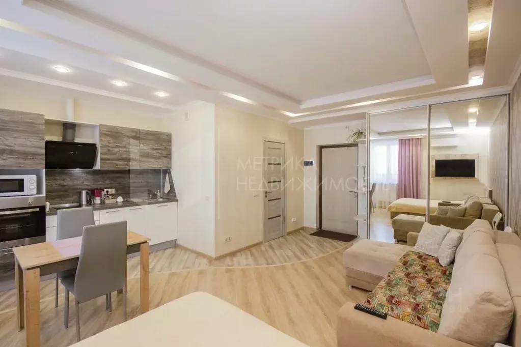 Студия Тюменская область, Тюмень ул. Дмитрия Менделеева, 2 (30.0 м) - Фото 1