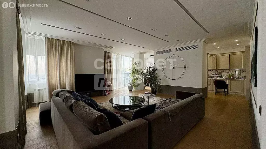 4-комнатная квартира: Ростов-на-Дону, улица Суворова, 91Г (183 м) - Фото 1