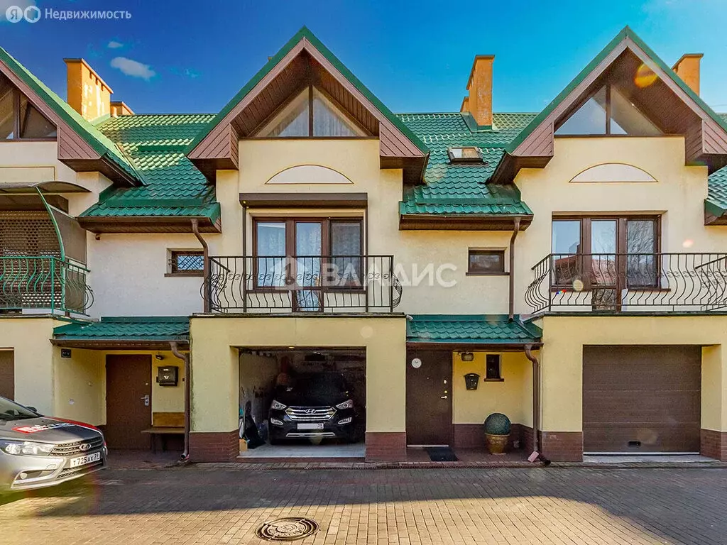 Дом в Калининград, улица Александра Невского, 44 (200 м) - Фото 0