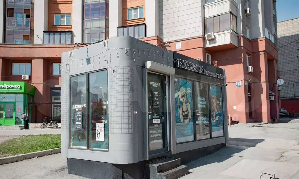 Аренда киоска в Октябрьском районе, 8 м - Фото 0