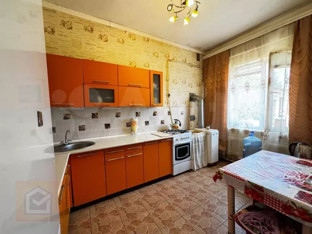 3-к. квартира, 80,1 м, 1/1 эт. - Фото 0